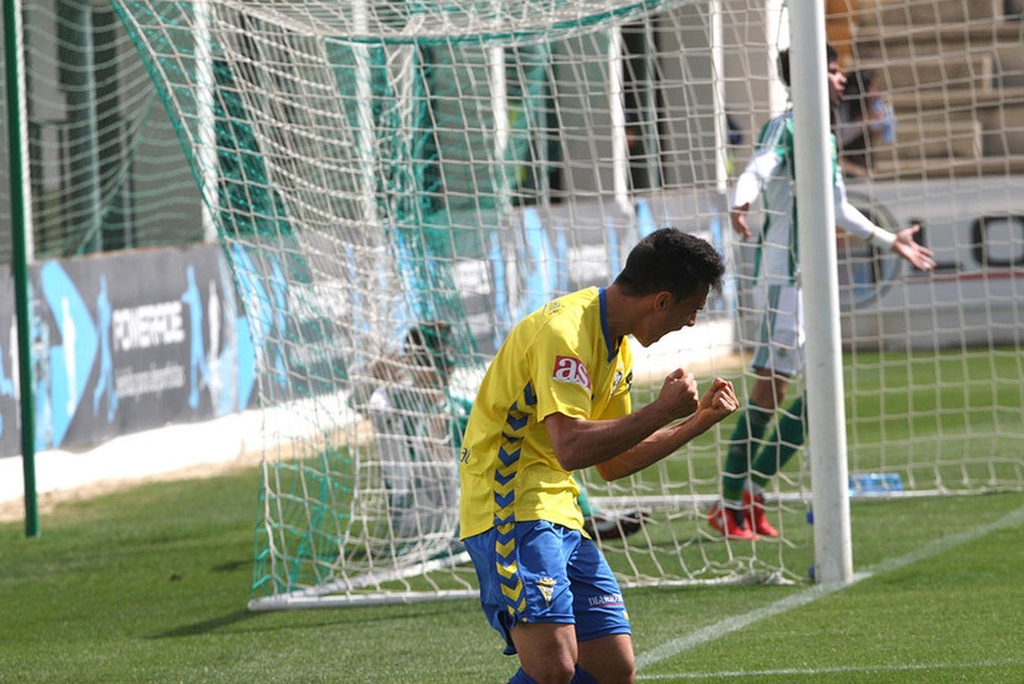 Fotos: Betis B 3-2 Cádiz CF
