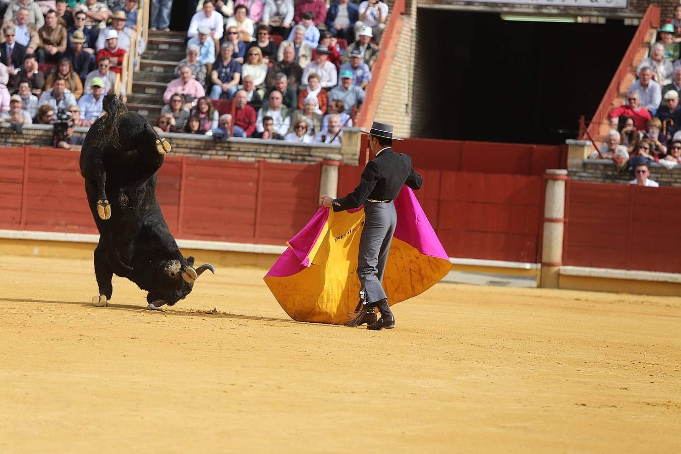 Un capote a la lucha contra el cáncer