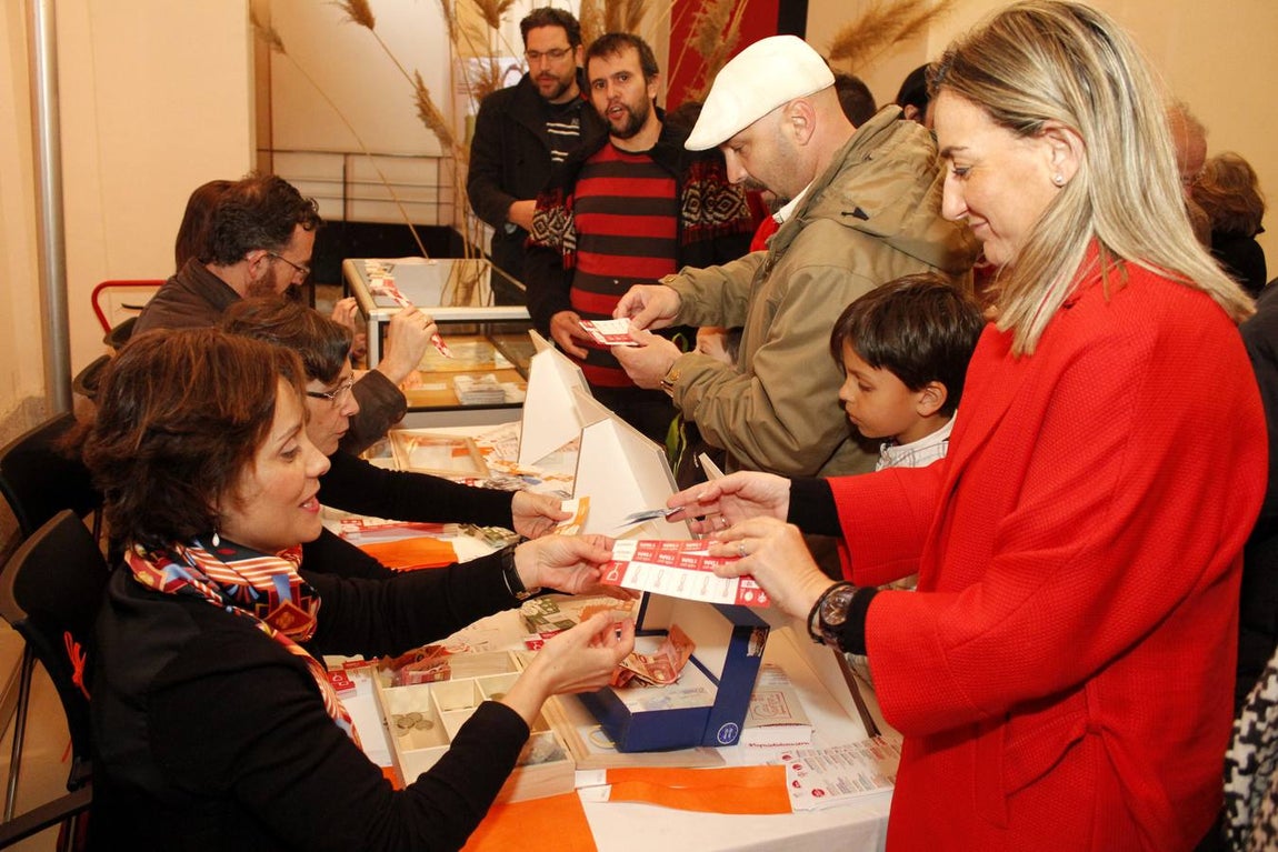 La alcaldesa, Milagros Tolón, participó en la jornada. 