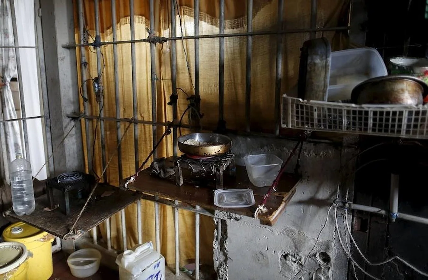 Una cocina en la prisión de «La Joya». 
