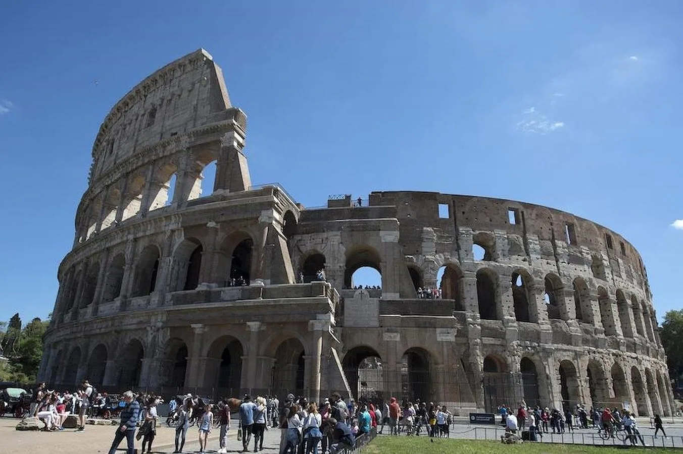 Los turistas ya pueden disfrutar de la remozada imagen del circo romano. 