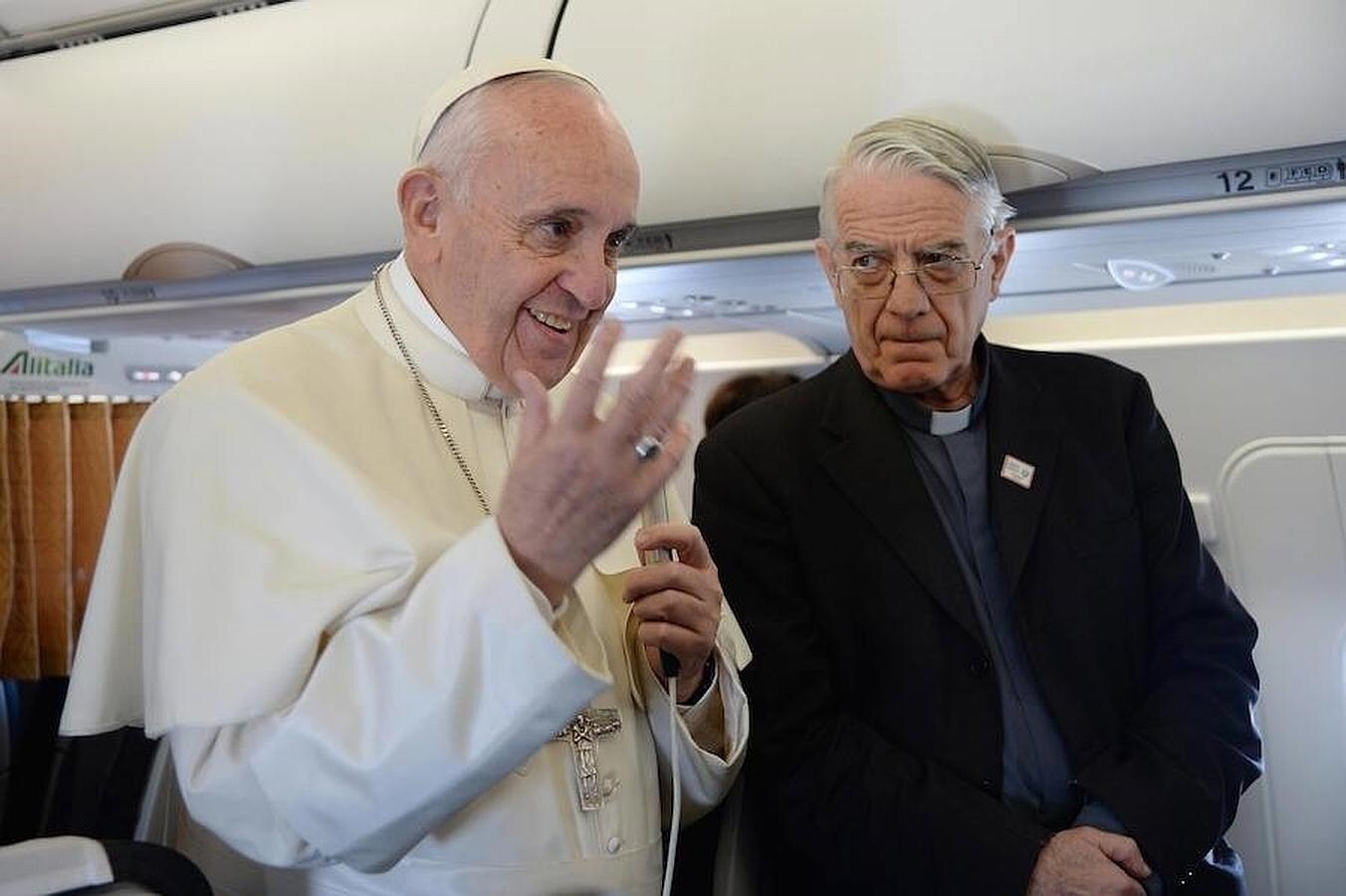 El Pontífice ha asegurado en el vuelo de ida que se trata de un viaje "triste" porque va a ver "la catástrofe humanitaria más grande desde la II Guerra Mundial"