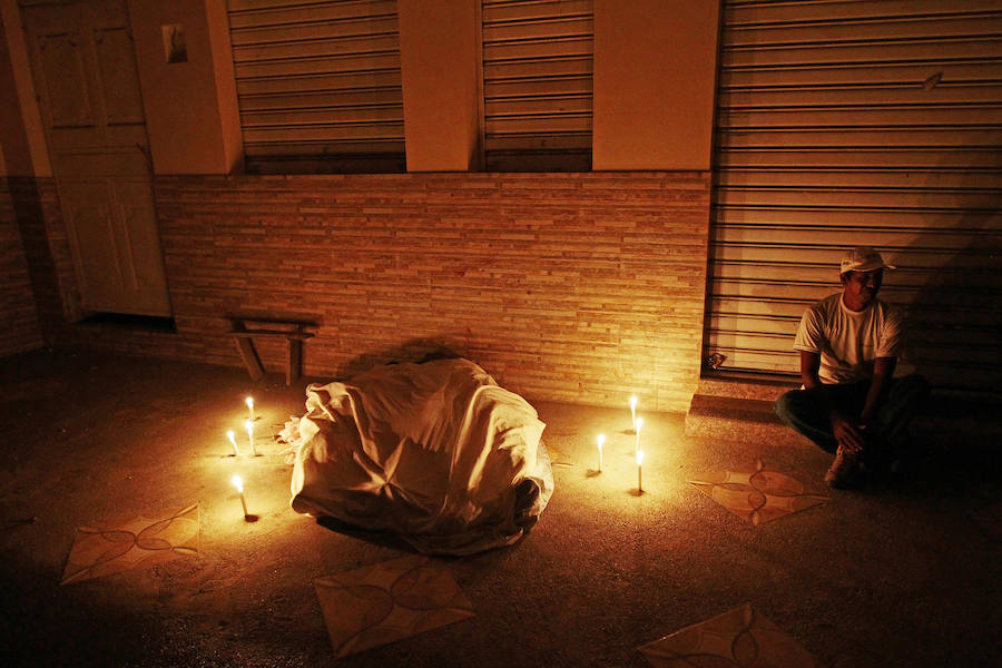 La Embajada española en Ecuador se encuentra en estado de alerta desde la declaración del terremoto, han informado también fuentes de Exteriores. 