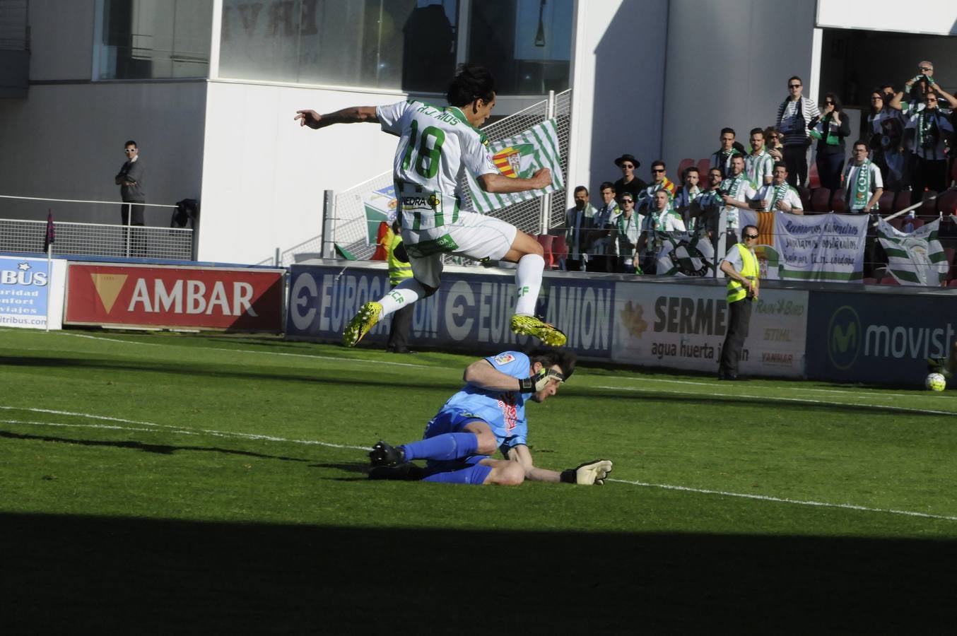 Selección de fotografías de la victoria del CCF en Huesca