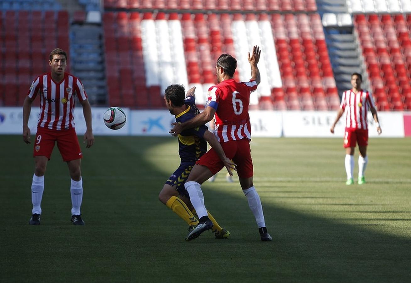 Las mejores imágenes del Almería B-Cádiz CF (2-1)