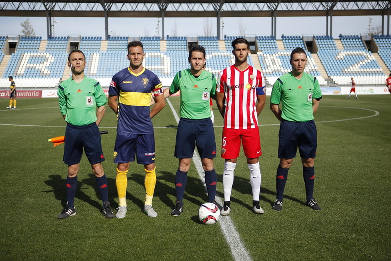 Las mejores imágenes del Almería B-Cádiz CF (2-1)