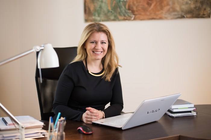 Los seis ganadores de los Premios Goldman, los Nobel del Medio Ambiente. La abogada Zuzana Caputova, de Eslovaquia, ha logrado que se clausure un vertedero de residuos tóxicos que estaba contaminando el agua en su ciudad.