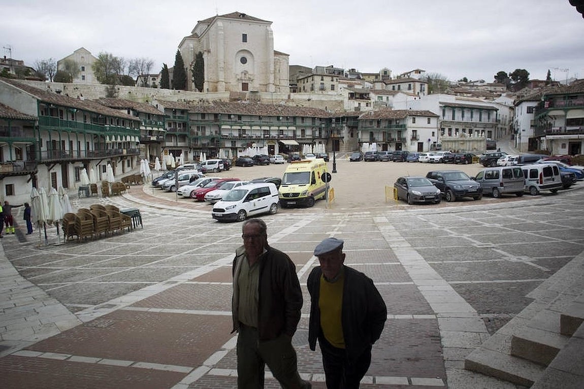 24. Panorámica de la plaza Mayor de Chinchón