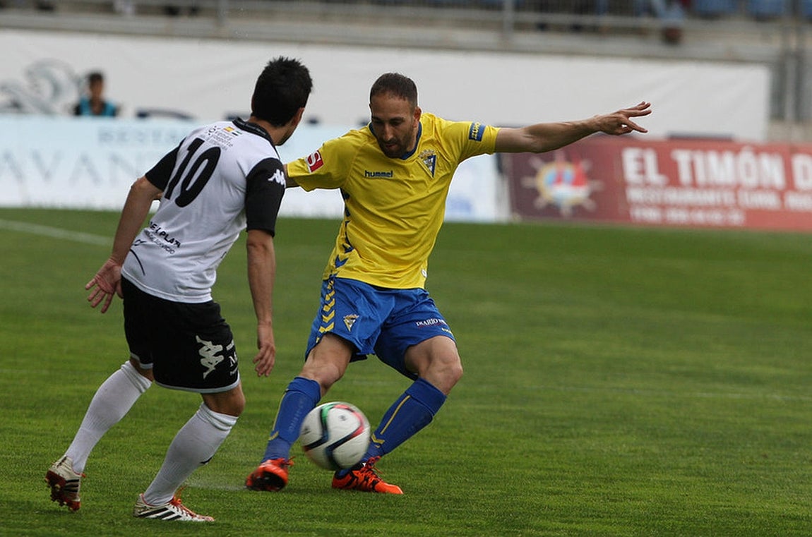 Fotos: Las imágenes del partido Cádiz CF- Mérida