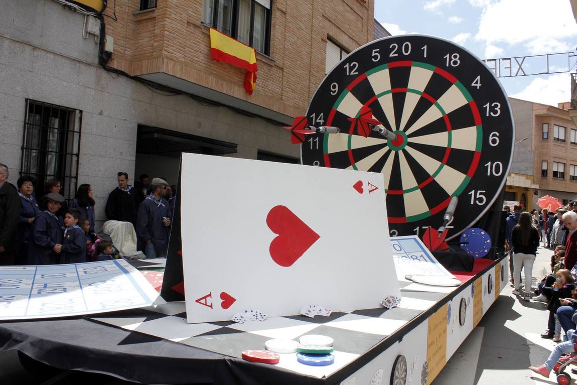 Mora se viste de gala en su Fiesta del Olivo