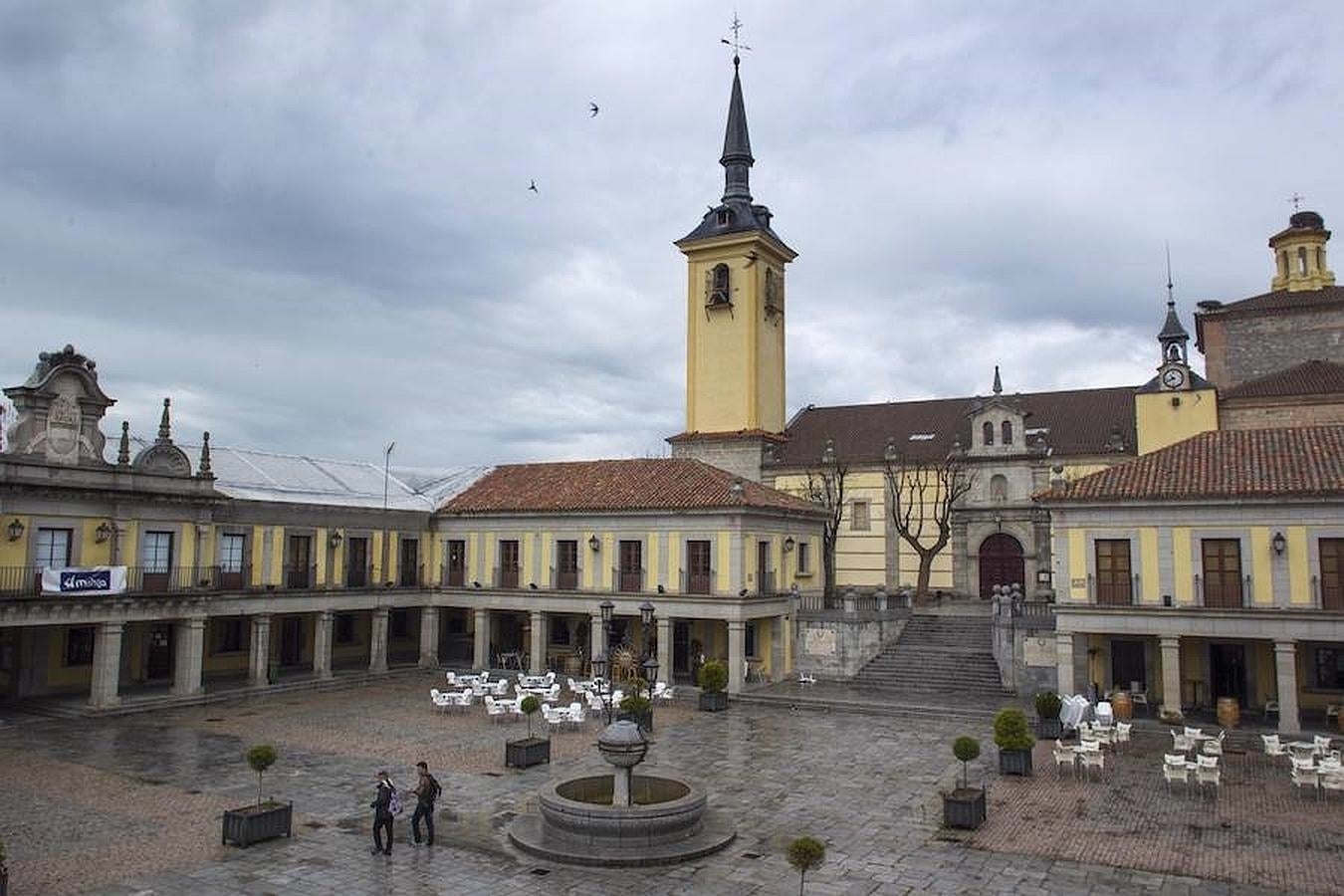 1. Plaza Mayor de Brunete, declarada BIC por la Comunidad de Madrid