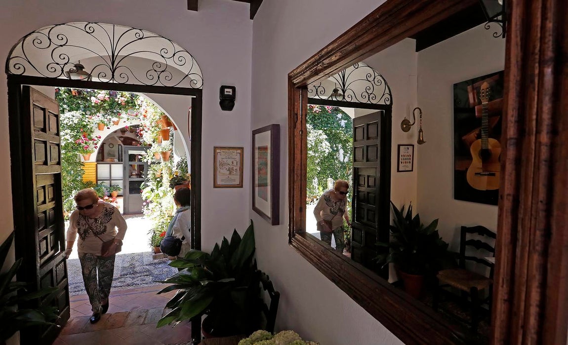 En imágenes, los Patios de Santa Marina y San Agustín en Córdoba