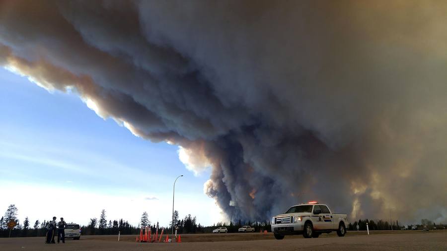 El incendio de Canadá sigue descontrolado