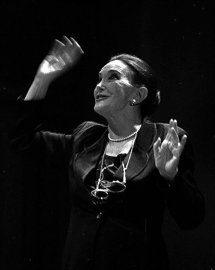 Maria Callas. Nuria Espert obtuvo un gran éxito en 1998, a las órdenes de Mario Gas, interpretando a una ya retirada Callas en «Master Class»  de Terrence McNally
