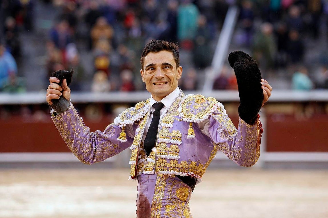 La pureza de Paco Ureña en San Isidro, en imágenes