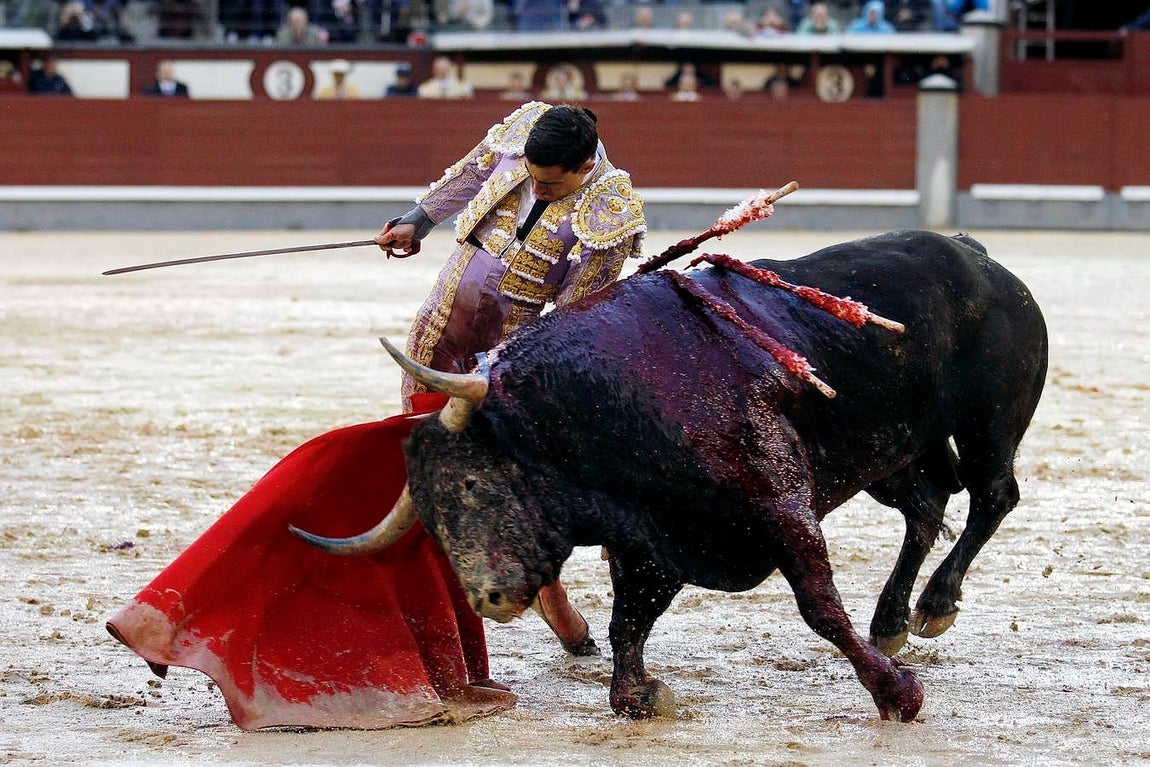 La pureza de Paco Ureña en San Isidro, en imágenes