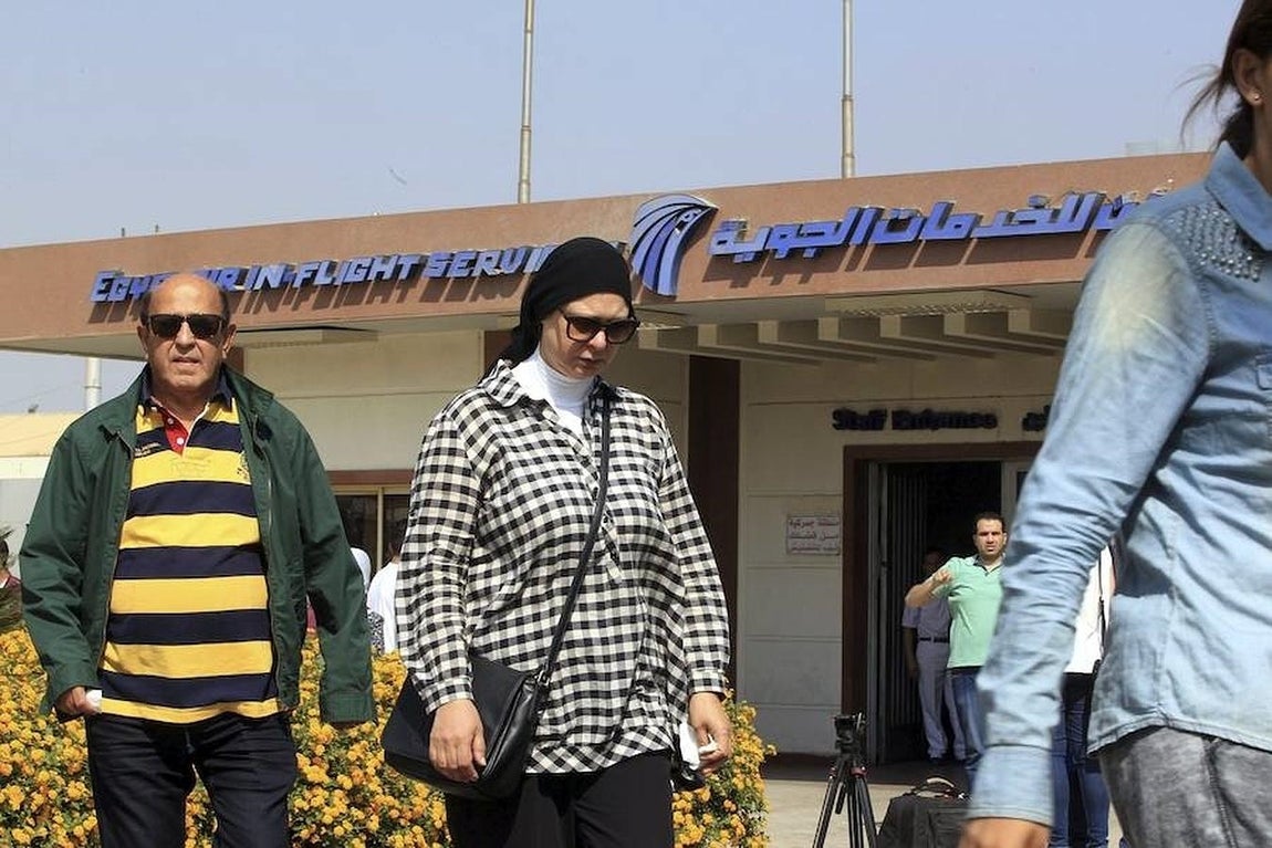 Francia y Egipto han acordado a primera hora de este jueves cooperar «estrechamente» para esclarecer el suceso. 