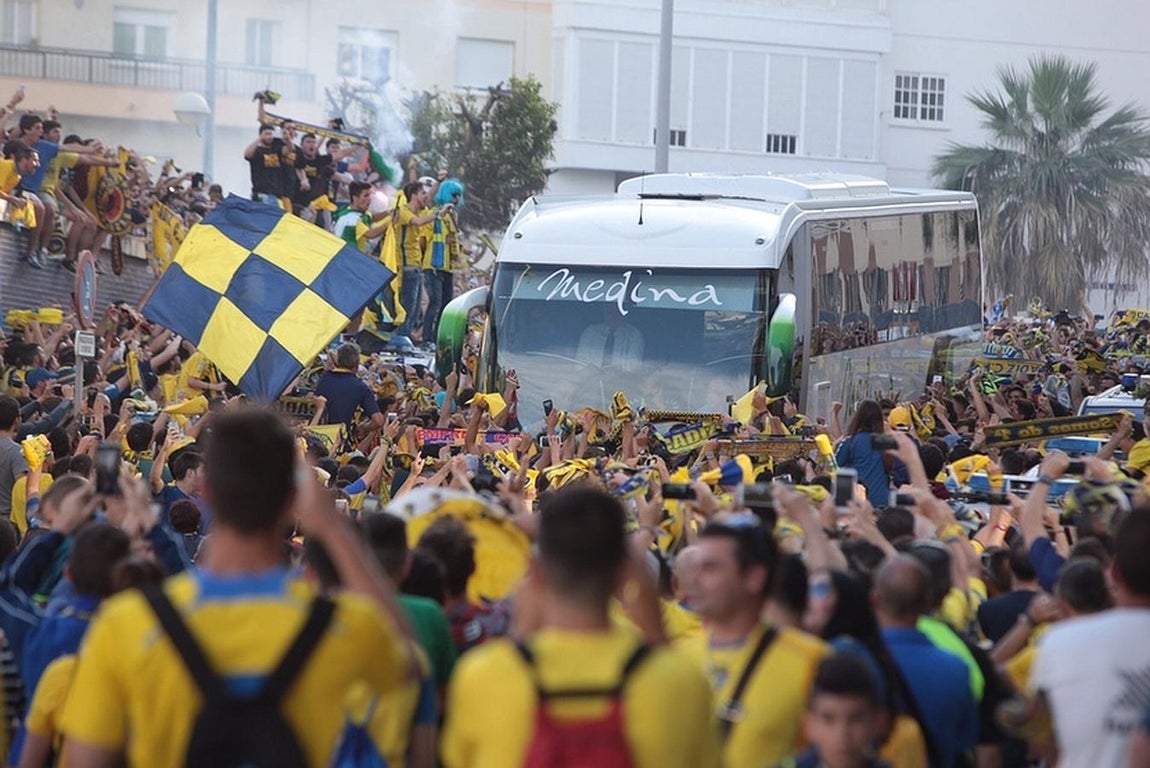 Así fue la bienvenida al Cádiz