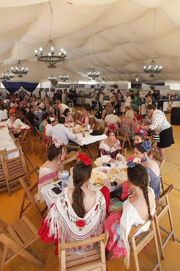 En imágenes, el ambiente del miércoles de la Feria de Córdoba