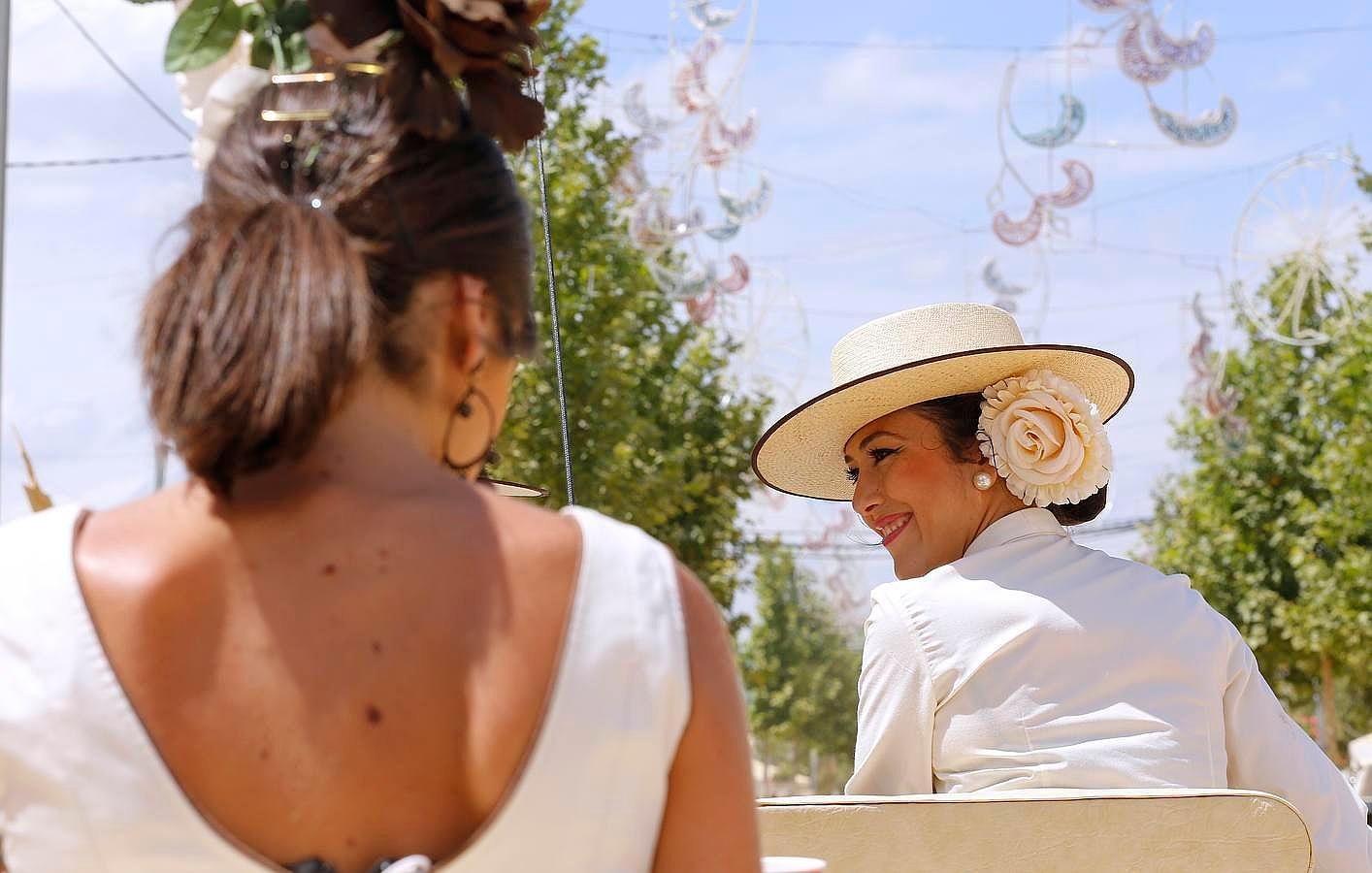 En imágenes, un jueves de Feria de sonrisas brillantes