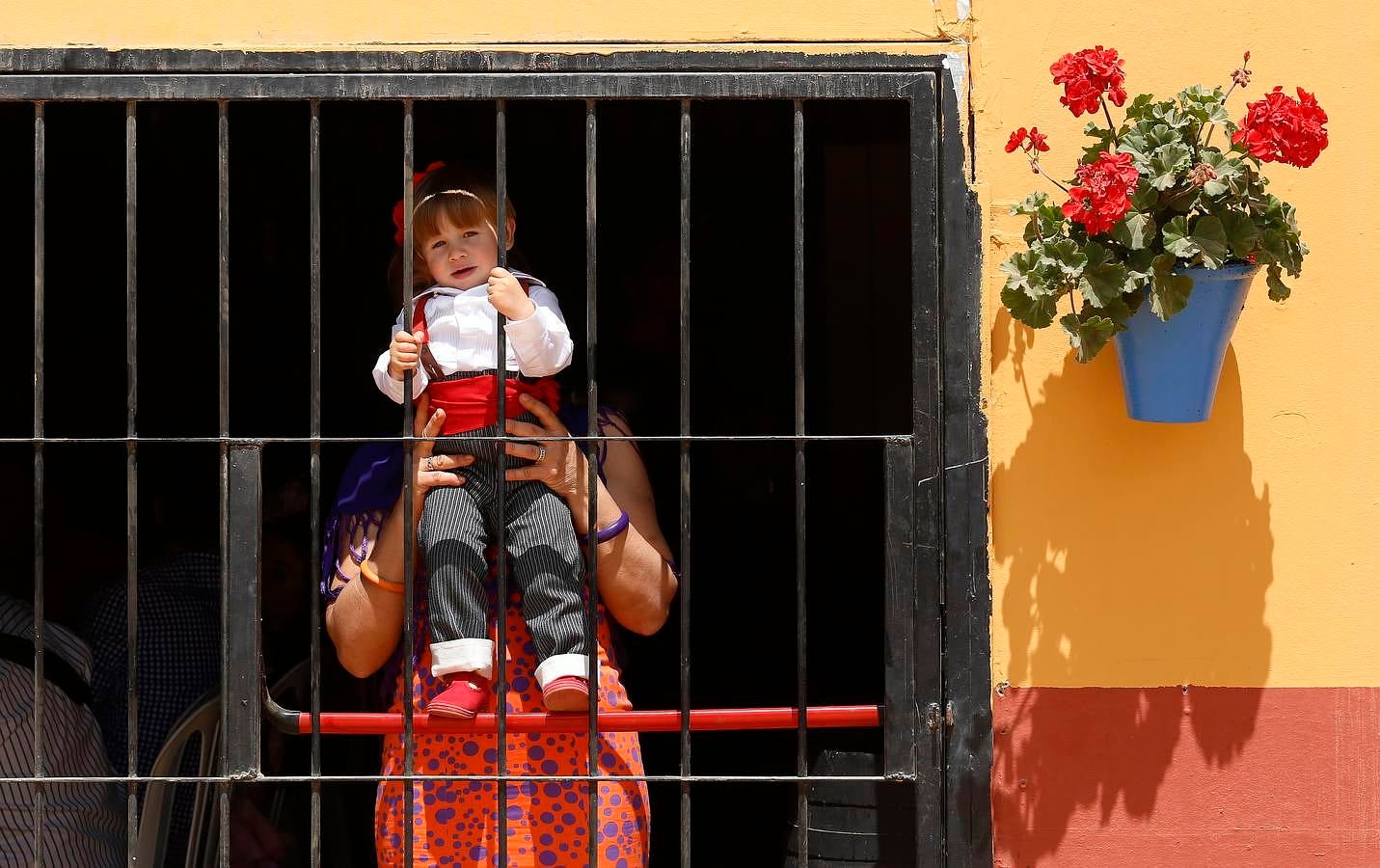 En imágenes, un jueves de Feria de sonrisas brillantes