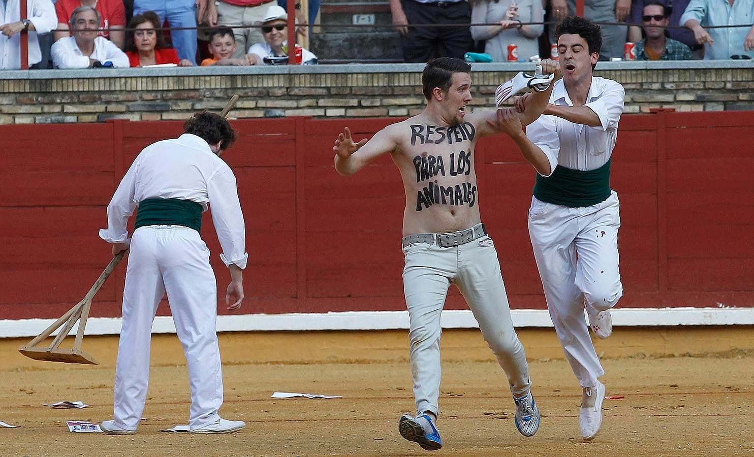 La primera corrida de la Feria de Córdoba, en imágenes