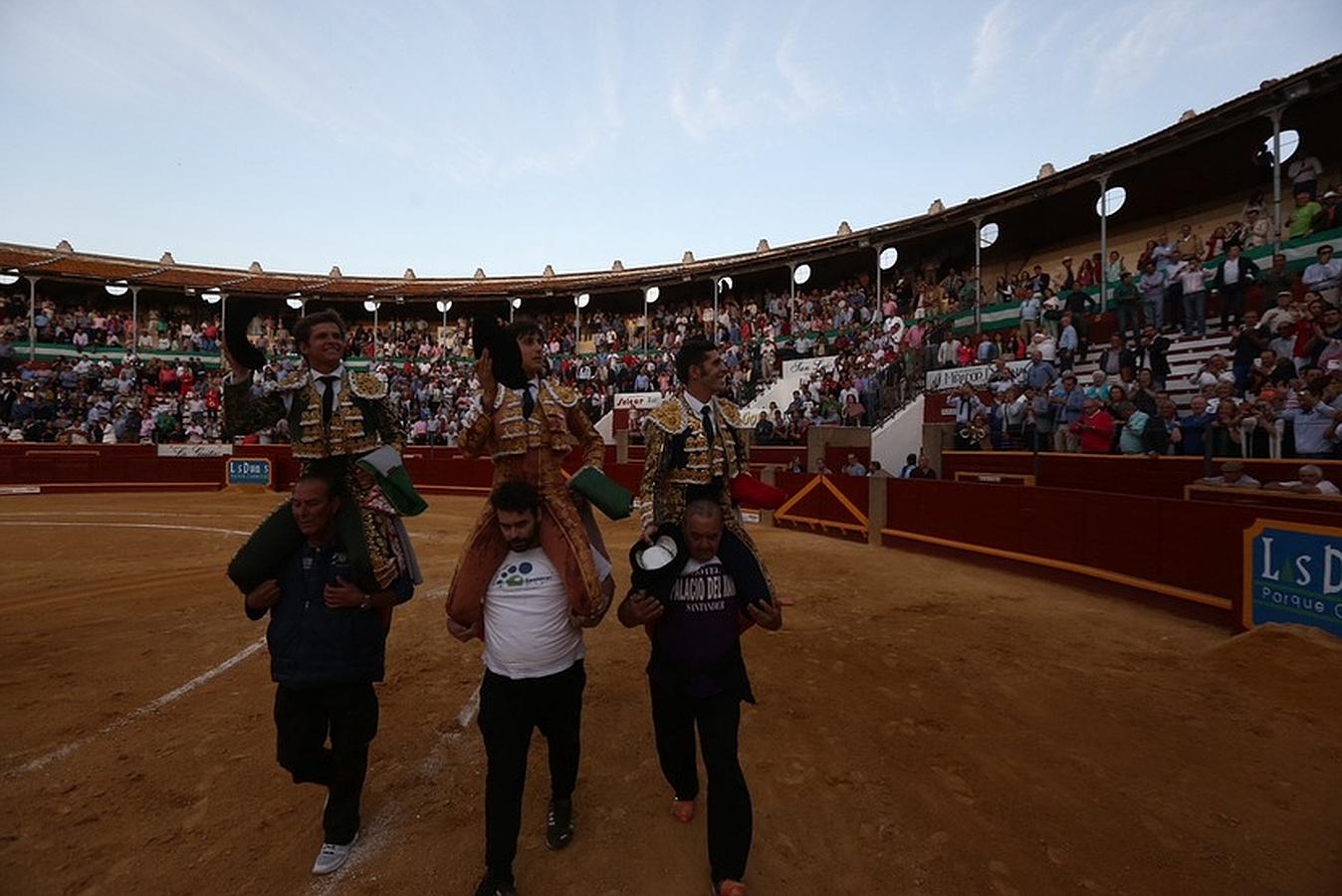 Toros: Desbordado triunfalismo en Sanlúcar