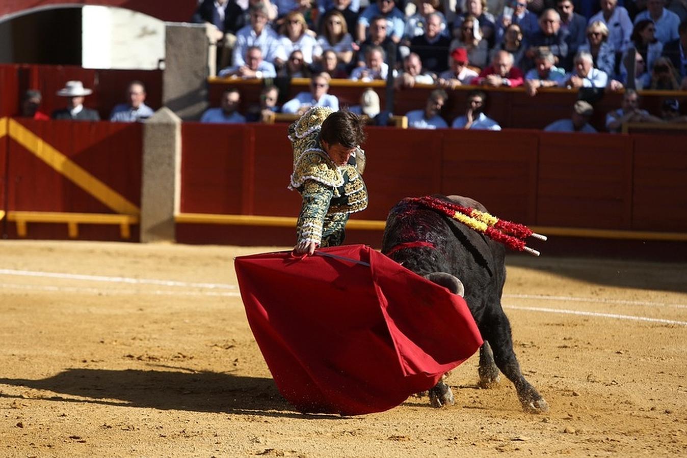 Toros: Desbordado triunfalismo en Sanlúcar