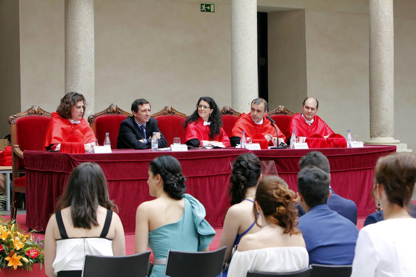 Nuevos graduados en Derecho en Toledo