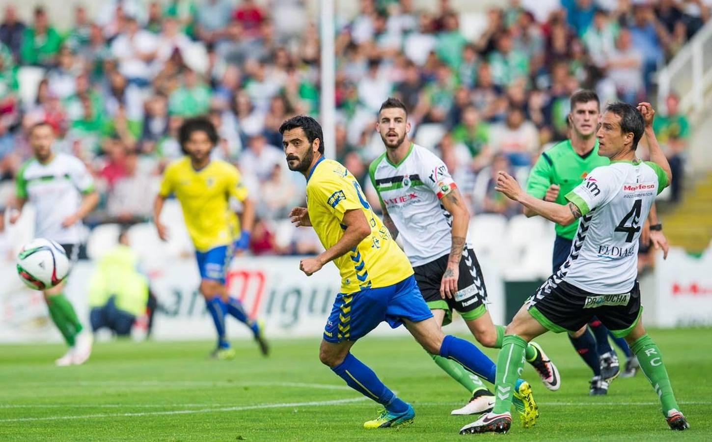 Las imágenes del partido Racing-Cádiz CF