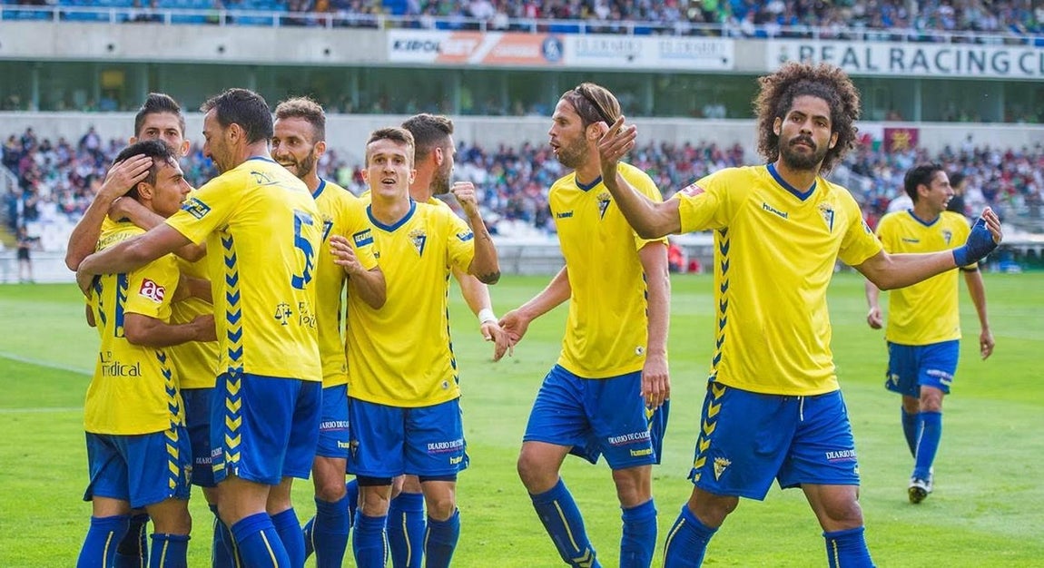 Las imágenes del partido Racing-Cádiz CF