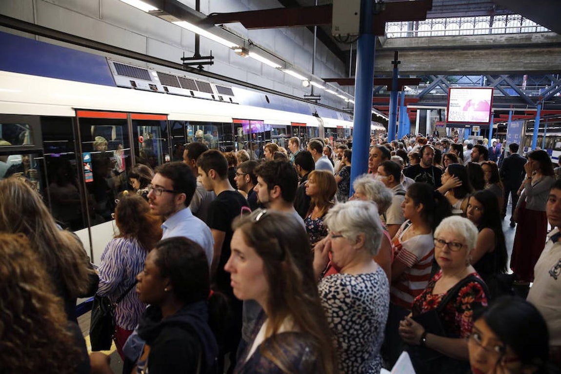 4. Andén de la estación de Príncipe Pío, esta mañana