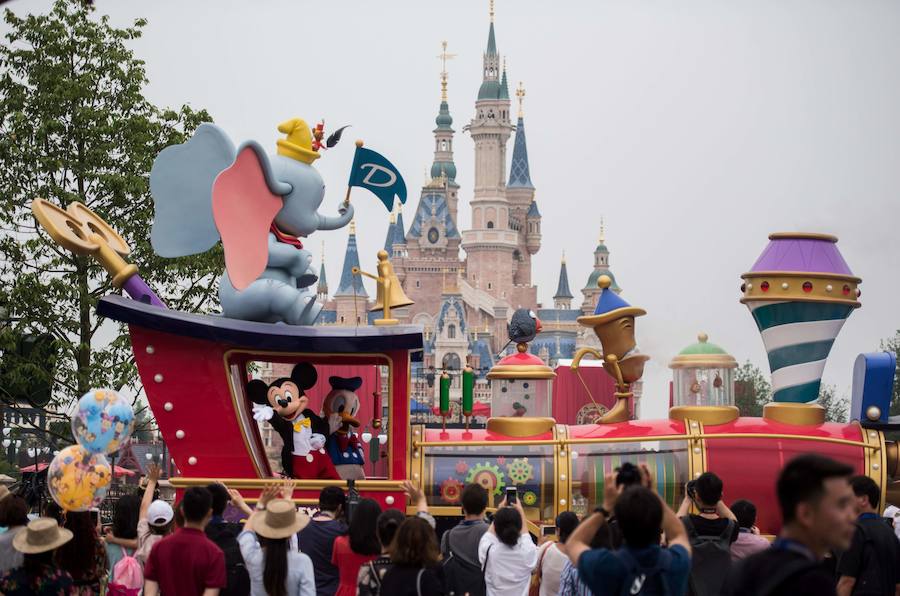 15 millones de visitantes al año. Disney espera acoger hasta 15 millones de visitantes al año