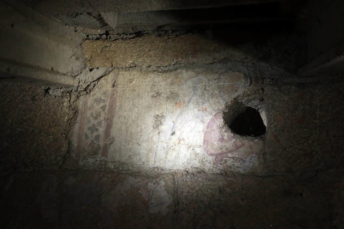 Entre las policromías destaca una de un ángel. 