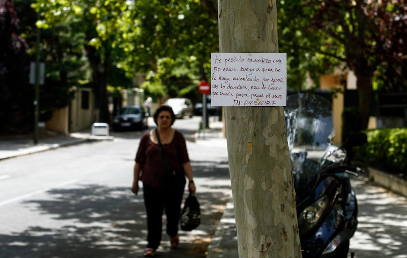 Carteles «trampa» por las calles del barrio de Salamanca