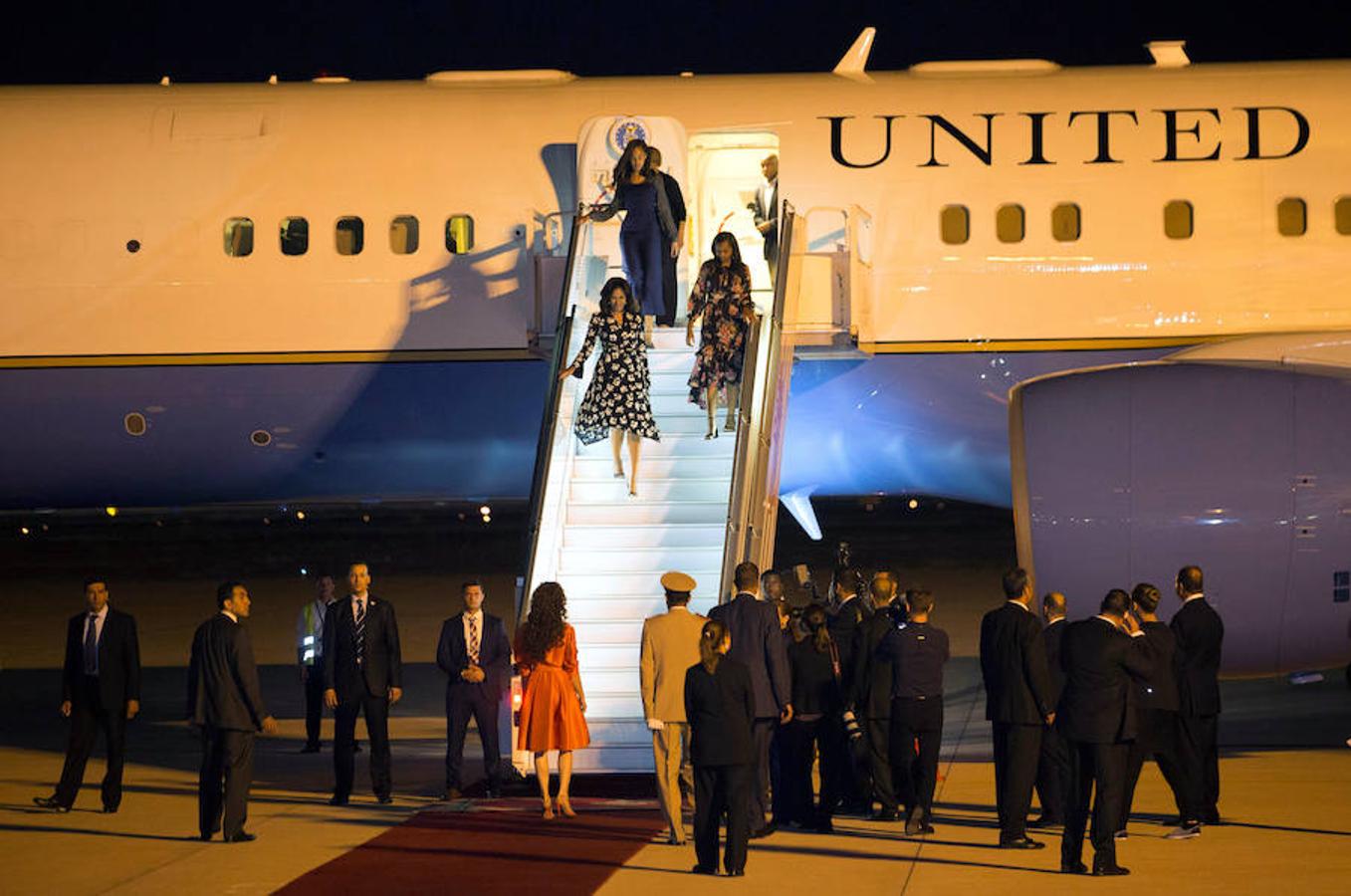 La primera dama de Estados Unidos llega mañana a España, con su madre y sus dos hijas. Pero, antes, están de ruta por varios países africanos