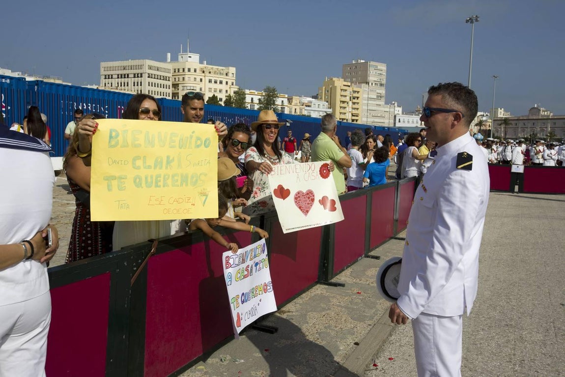 El buque Elcano regresa a Cádiz