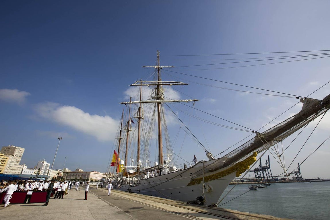 El buque Elcano regresa a Cádiz
