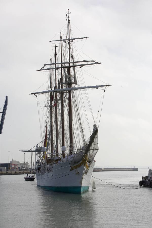 El buque Elcano regresa a Cádiz