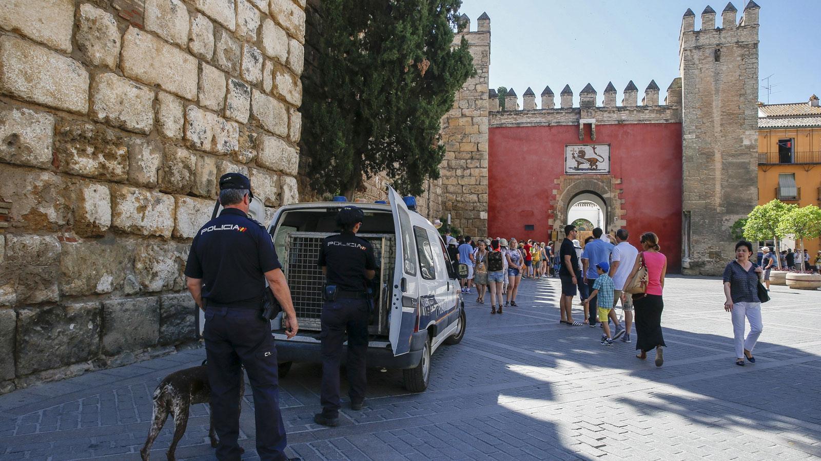 La Policía toma Sevilla ante la llegada de Barack Obama