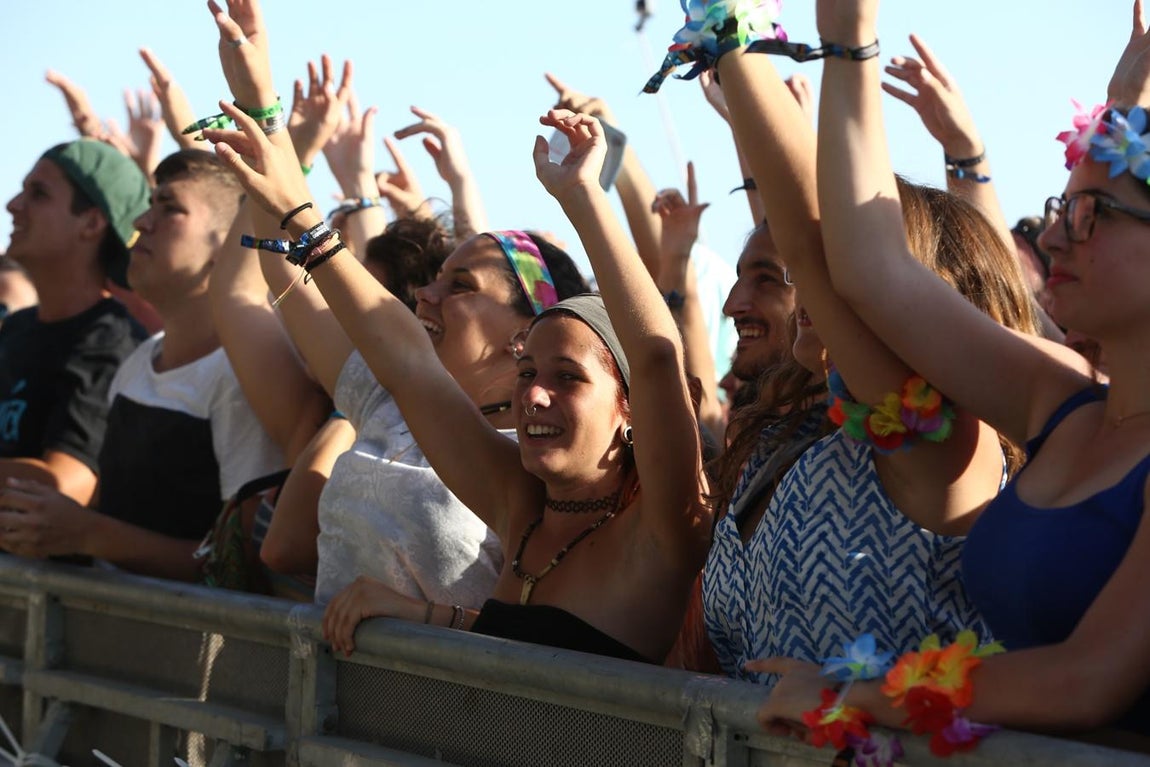 Primer día de Alrumbo Festival en Chipiona, en imágenes