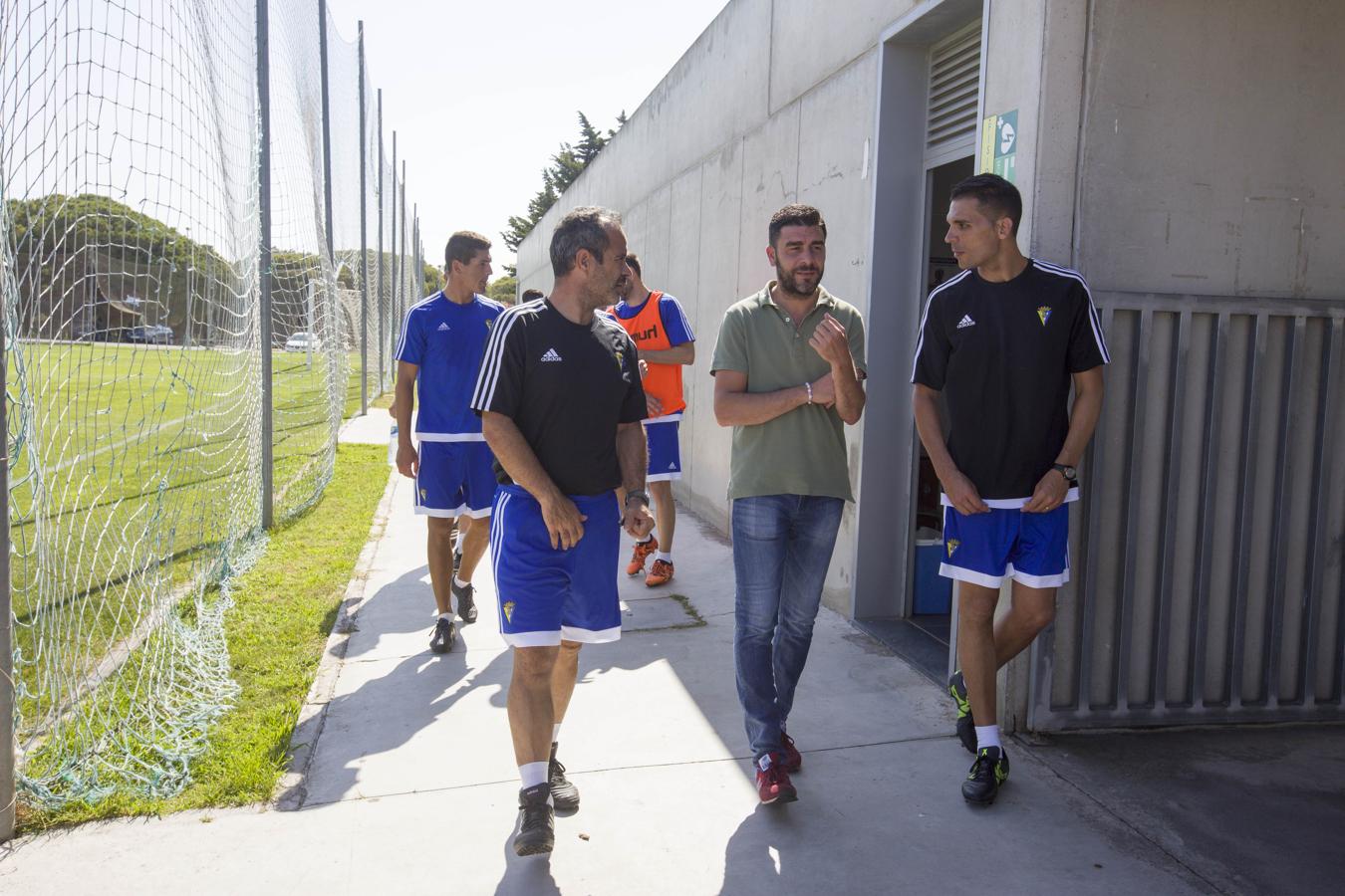 FOTOS: El Cádiz comienza su pretemporada en El Rosal