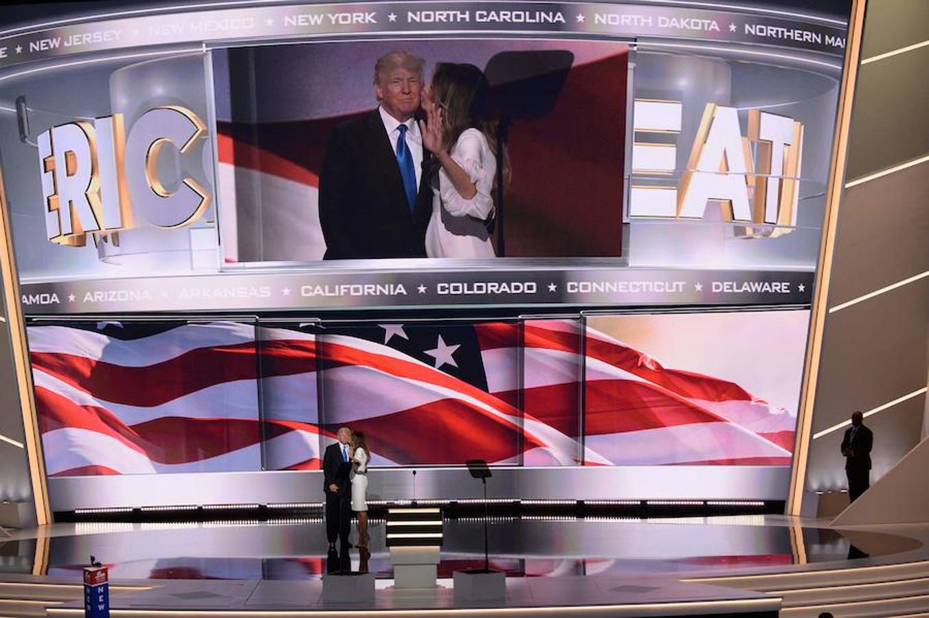 Donald Trump junto a su esposa Melania Trump. 