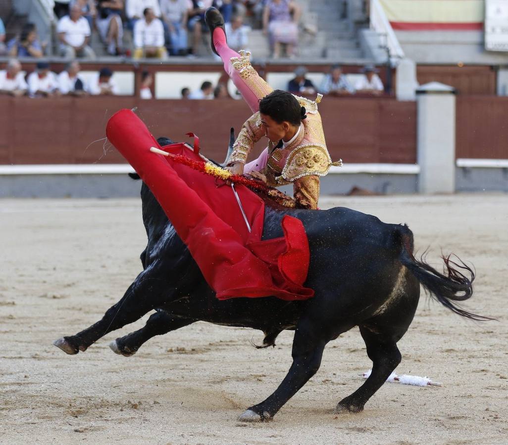 Imágenes del gravísimo triple percance de Pablo Belando en Las Ventas