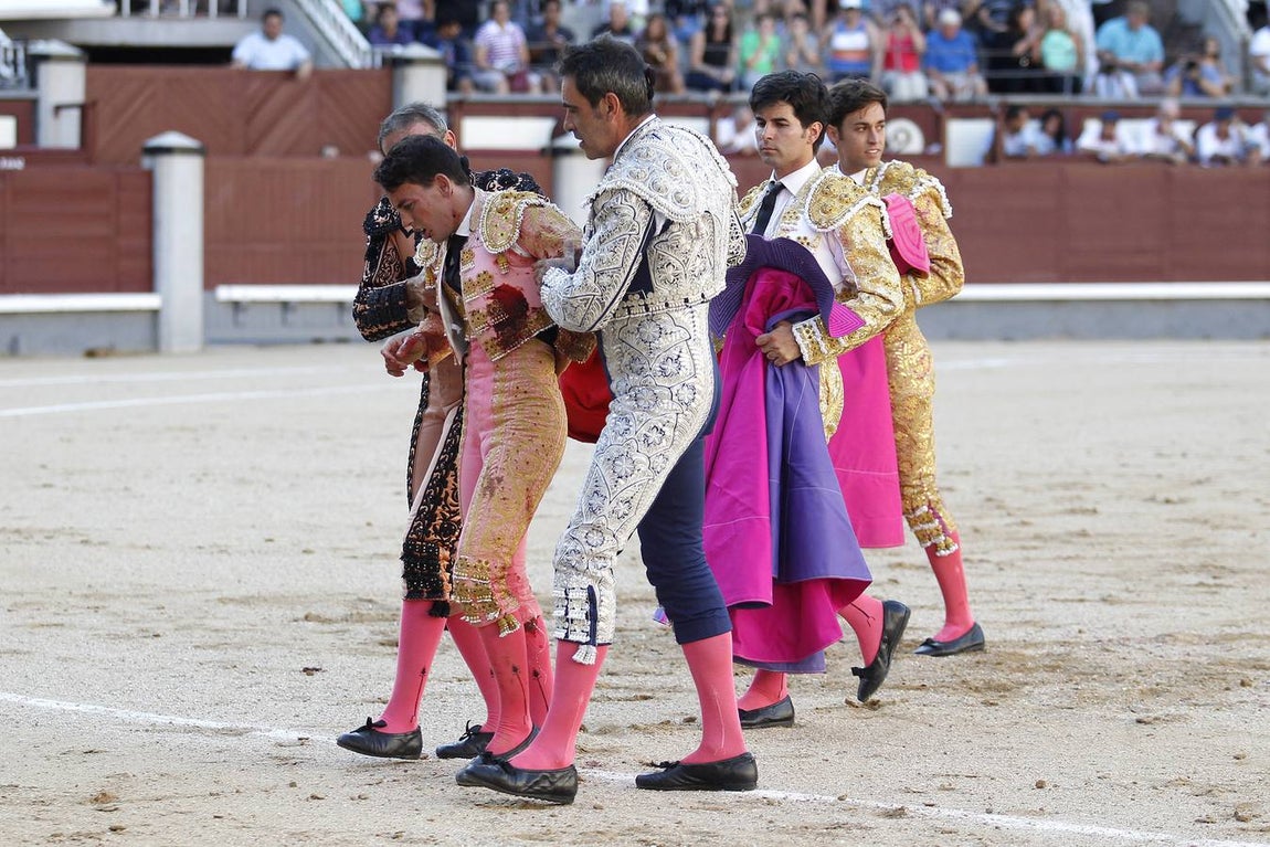 Imágenes del gravísimo triple percance de Pablo Belando en Las Ventas