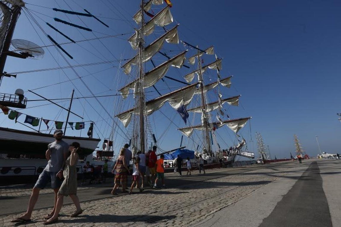 Fotos: Los veleros de la Gran Regata de Cádiz