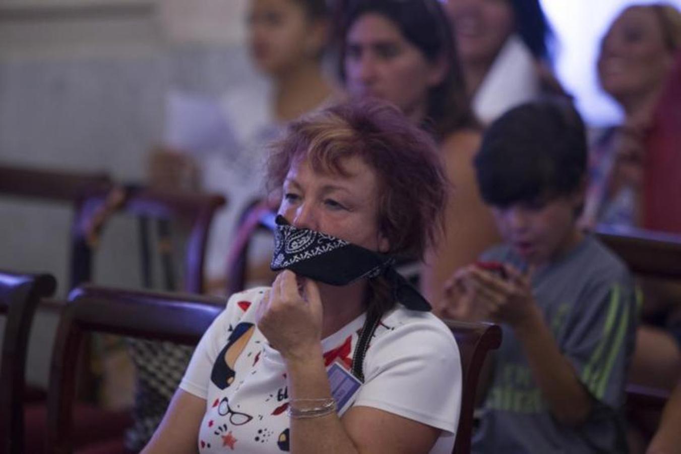 Así ha sido el Pleno en el Ayuntamiento de Cádiz