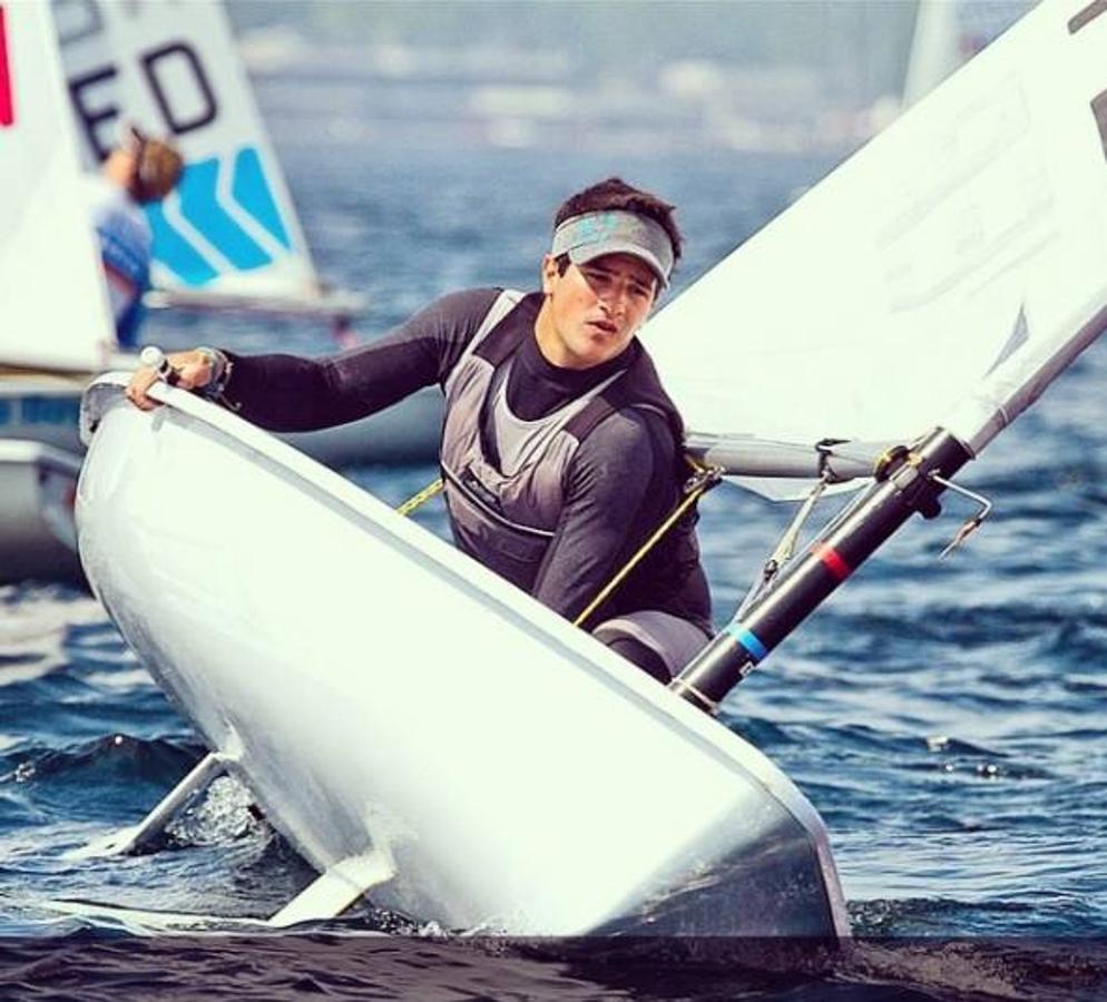 Stefano Peschiera (21 años). Regatistas peruano. 