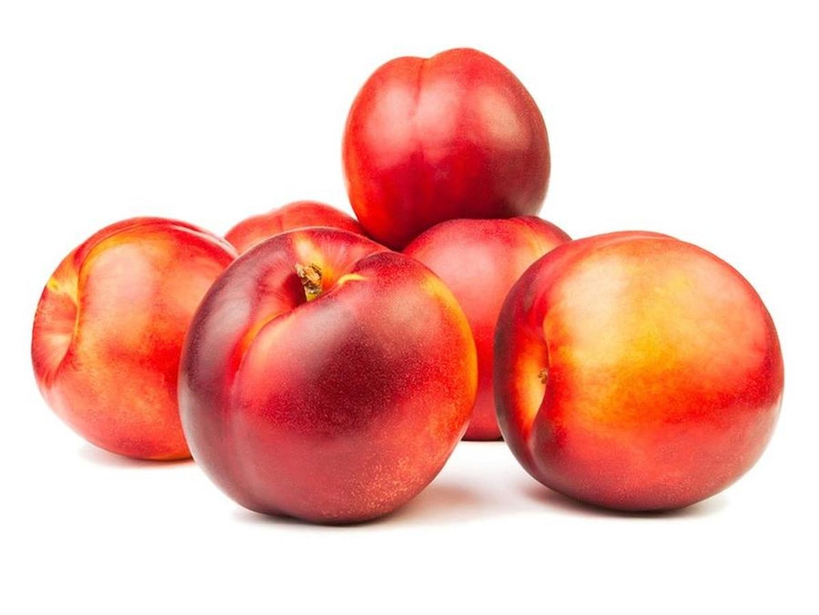 Las 16 frutas que hay que comer en agosto. Nectarina