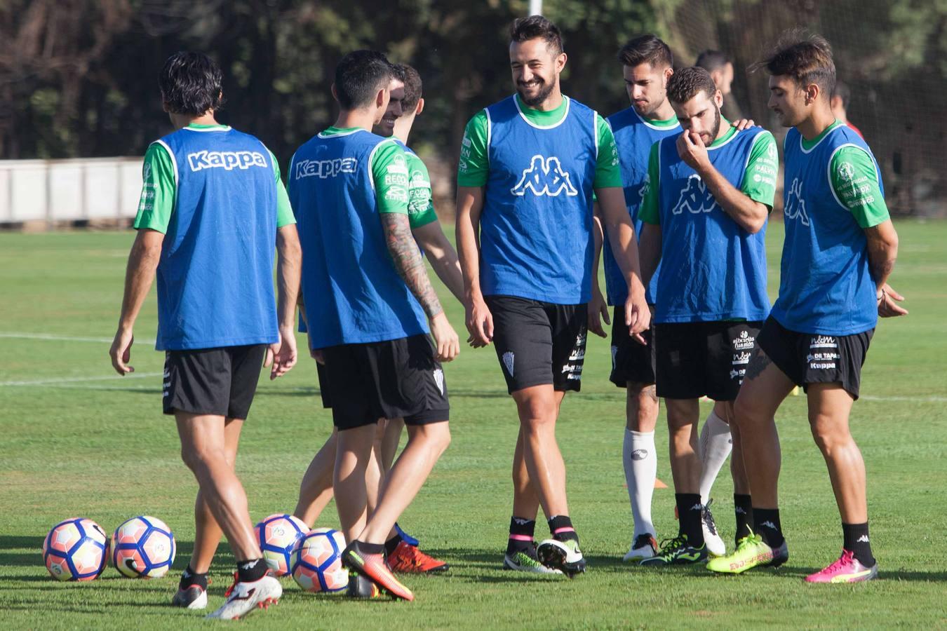 El entrenamiento del Córdoba, en imágenes